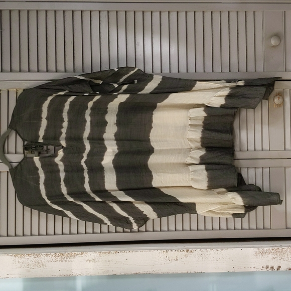 Umgee Tie Dye Ruffle Kimono - Picture 4 of 7